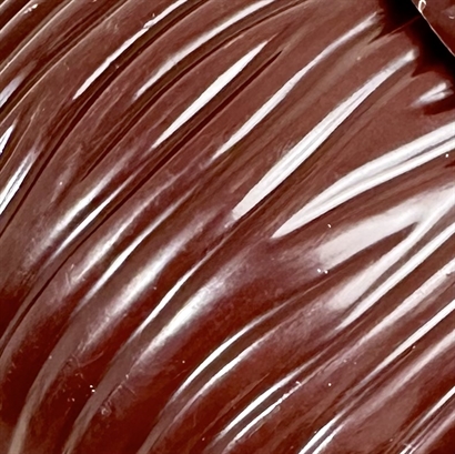 Chokoladeskal med 12 stk. Belgiske gourmet dessert og påskeæg ca. 210 gram
