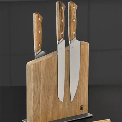 Morsø Knivblok med Knivsæt 4 dele Eg/Rustfrit stål. Vejledende udsalgspris 2198,-