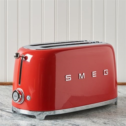 SMEG Ikonisk italiensk brødrister til 4 skiver brød - 3 farver - Vejledende udsalgspris 1799,- 