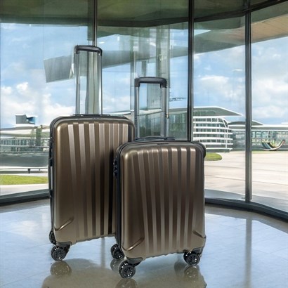 Bon Gout Milano Kuffertsæt - 2 Farver - Vejledende udsalgspris 3.598 ,- 