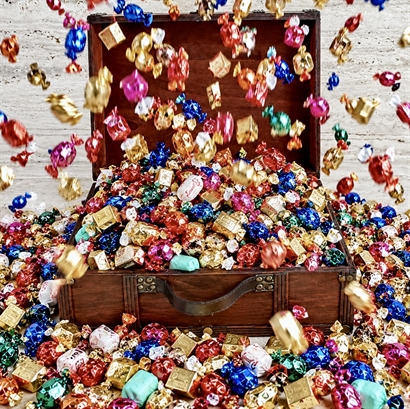 Skattekiste fyldt med 10 kilo luksus chokoladeblanding