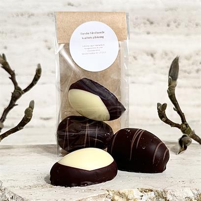 Cellofanpose med 2 store danske håndlavede påskeæg