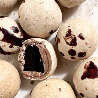 Økologisk Bomuldspose med Bülow Lakrids og 2 store Danske Håndlavede Påskeæg