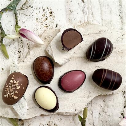 Chokoladeskal med 6 Store Danske Håndlavede Påskeæg 255 gram