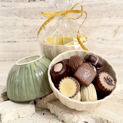 Bloomingville Påskeskål med 20 Belgiske Gourmet Dessertstykker