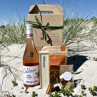 Sommergave med spil, Rosé, Luksus Chokolade og snacks