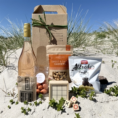 Alkoholfri sommergave med spil, Rabarber cider og masser af lækre snacks
