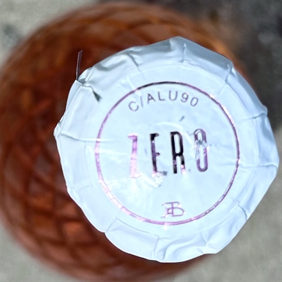 Sommergave Alkoholfri med mousserende Rosé, snacks og Chokolade