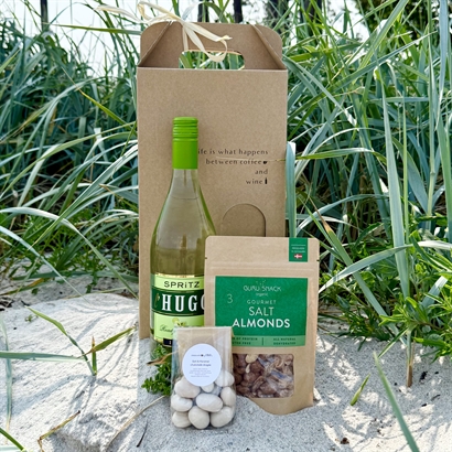 Hugo Spritz med Lækre Snacks - Sommergave der smager af Italien