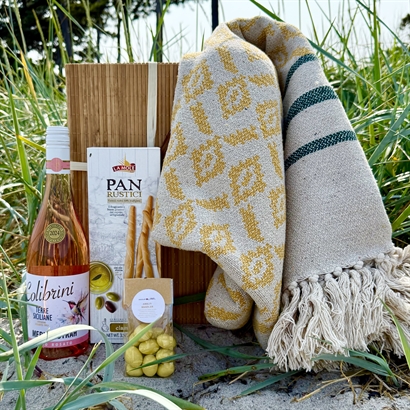 Rustik Bambusæske med Bloomingville plaid, Rosé og Italienske Delikatesser