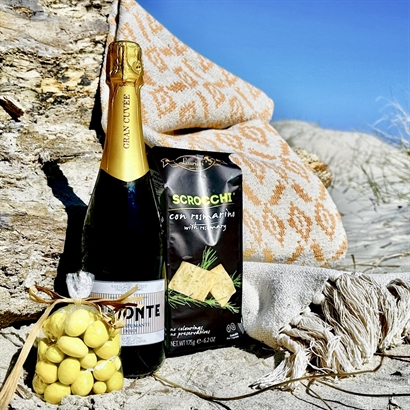 Luksus sommergave med Bloomingville Plaid, Bobler og Lækre Snacks