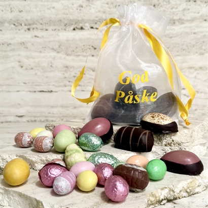 Påskepose med 4 store Danske håndlavede påskeæg og 200 gram luksus påskeblanding