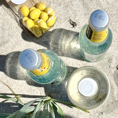 Gin &Tonic sommergave kit med amalfimandler og lækre snacks