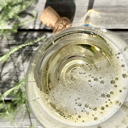 Elegant bambusæske med Prosecco, Chokolade og Snacks