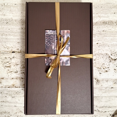  Alkoholfri Gavekurv med lækker Chokolade og snacks.