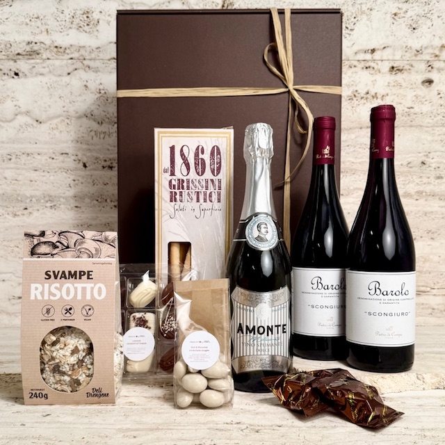 Luksuskurv med barolo, chokolade, risotto og snacks.