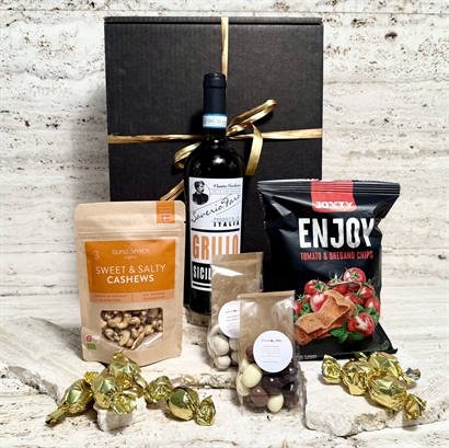 Gavekurv med italienske delikatesser, Hvidvin og chokolade