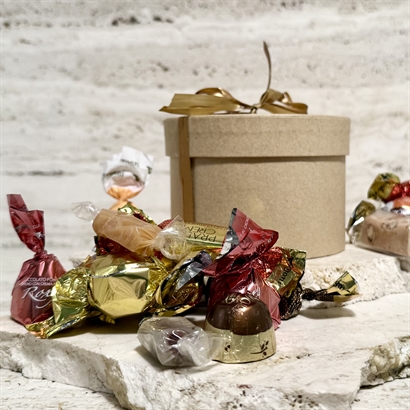 Hatteæske med Luksus Chokoladeblanding 200 gram