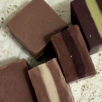 Cremino Italiensk chokolade - 18 stk i præget hvid æske – 180 gram