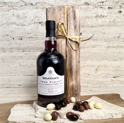 Træskrin med portvin Graham's The Tawny. og Italienske chokolademandler