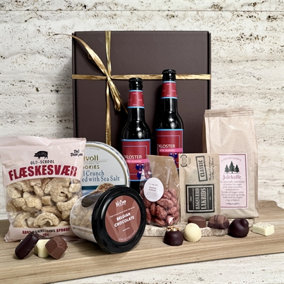 Alkoholfri Dansk firmagavekurv med øl, delikatesser, lakrids og chokolade