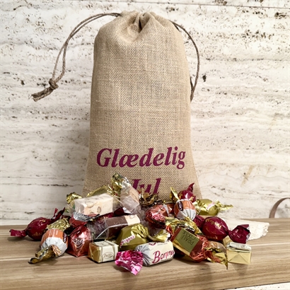 Julesæk med "Glædelig Jul" tekst og 2000 gram luksus chokoladeblanding