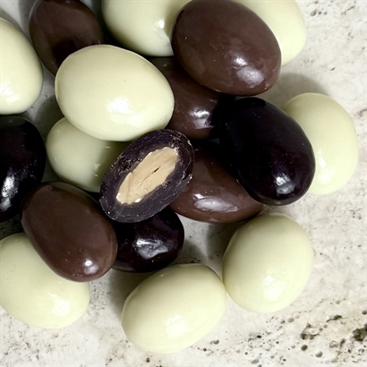 Træskrin med Portvin Grahams Fine Tawny og italienske chokolademandler 