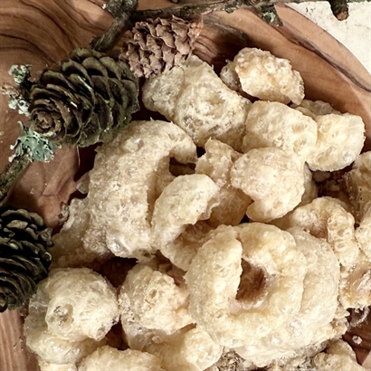 Øl firmajulegave med øl, lakrids og chokolade i brun gaveæske