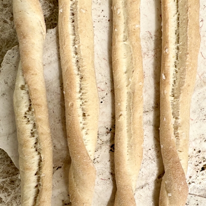 Luksus Vin- og delikatesse og chokoladegave i smukt Bambusskrin