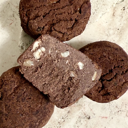 Rustik bomuldspose med Danske påskeæg, Påskeblanding, Bagsværd lakrids, snacks og frøbombe