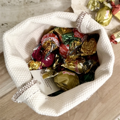 450 gram Blandede godter i rustik bomuldstaske