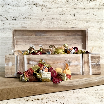 Skattekiste fyldt med 1000 gram luksus chokoladeblanding