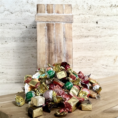 Skattekiste fyldt med 2000 gram luksus chokoladeblanding