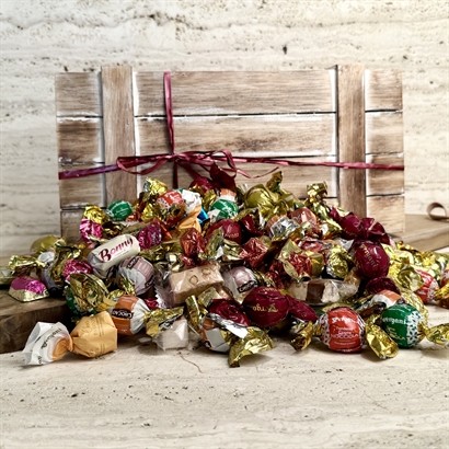 Skattekiste fyldt med 4000 gram luksus chokoladeblanding