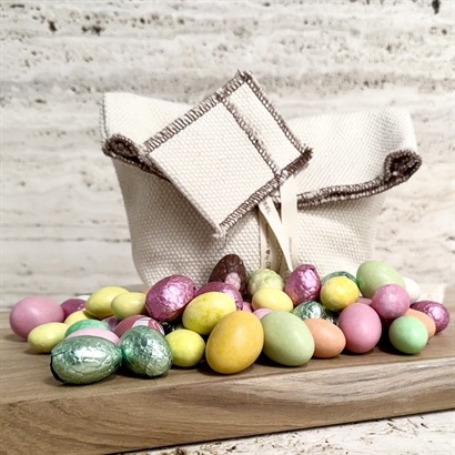 Rustik bomulds gavetaske med Luksus Påskeblanding 500 gram