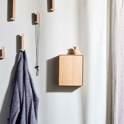ANDERSEN FURNITURE nøgleskab i egetræ -  dansk design. Vejl. Udsalgspris 699,-