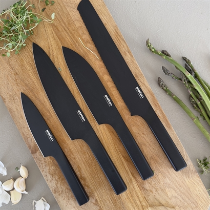 Stelton Pure Black knivsæt, 4 knive. Vejl. Udsalgspris 1.999,- 